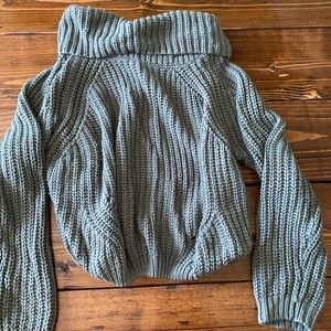 ✰ Moon & Madison Cowl Sweater Sage Green Large ✰